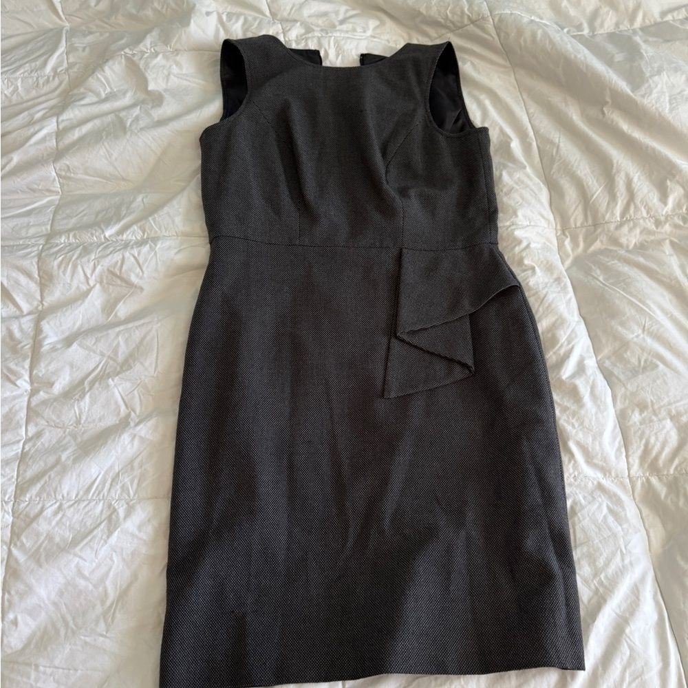 Ann Taylor LOFT Petite Sleeveless Gray Sheath Dress Size 0P